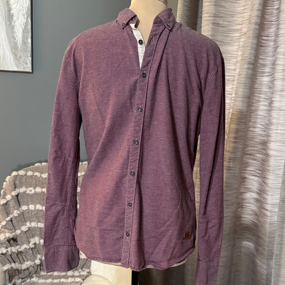 Casual Maroon Button-Down Shirt for Men